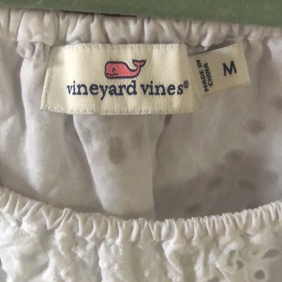 Beautiful white eyelet top! - Picture 2 of 2